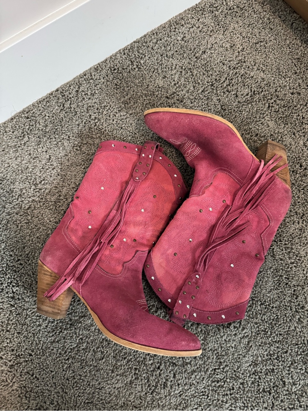 Idyllwind Pink Heeled Boots